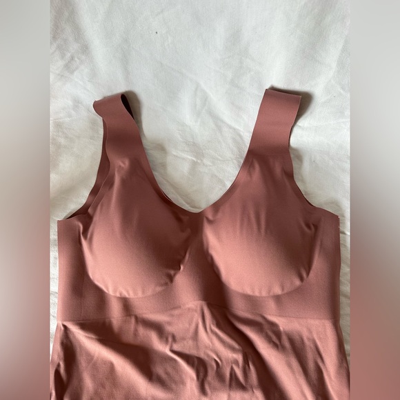 Knix Evolution Tank - Picture 4 of 6